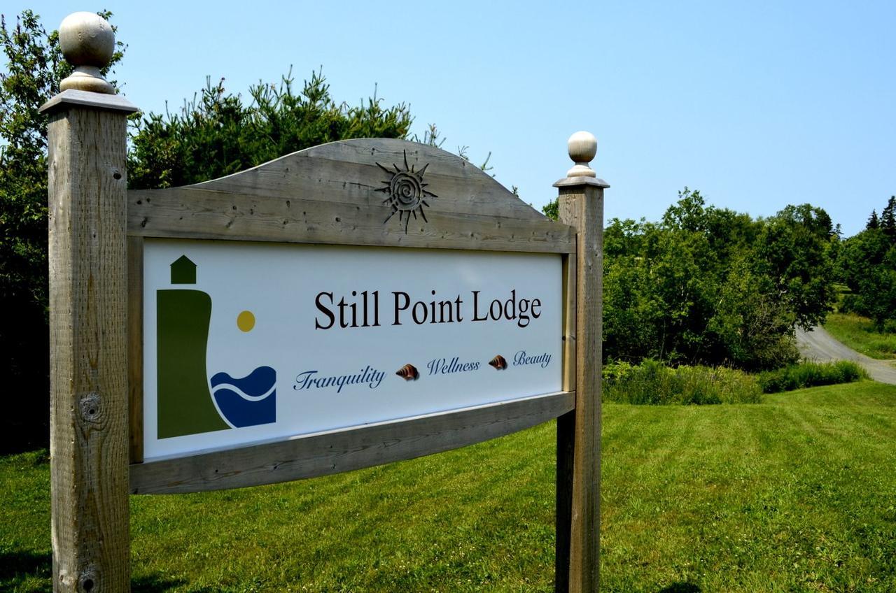 Still Point Lodge Deep Brook Extérieur photo