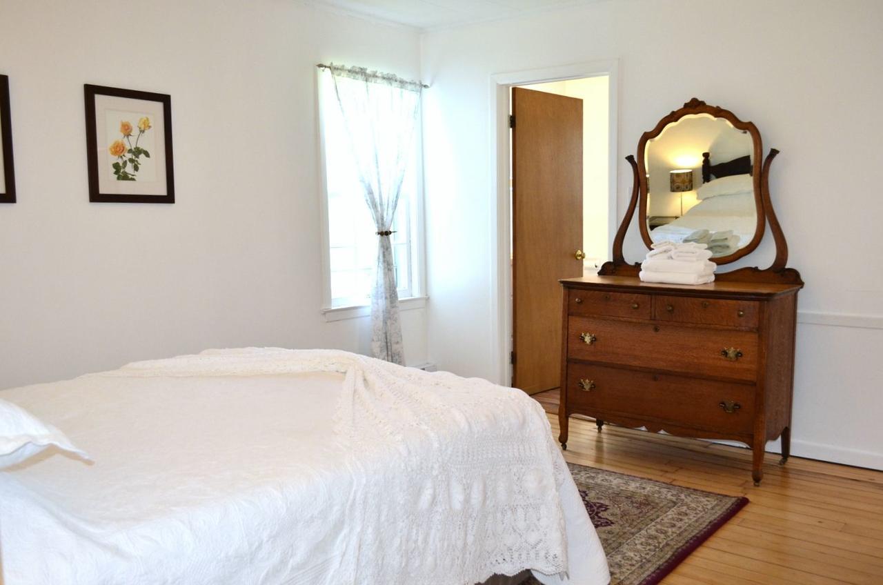 Still Point Lodge Deep Brook Extérieur photo